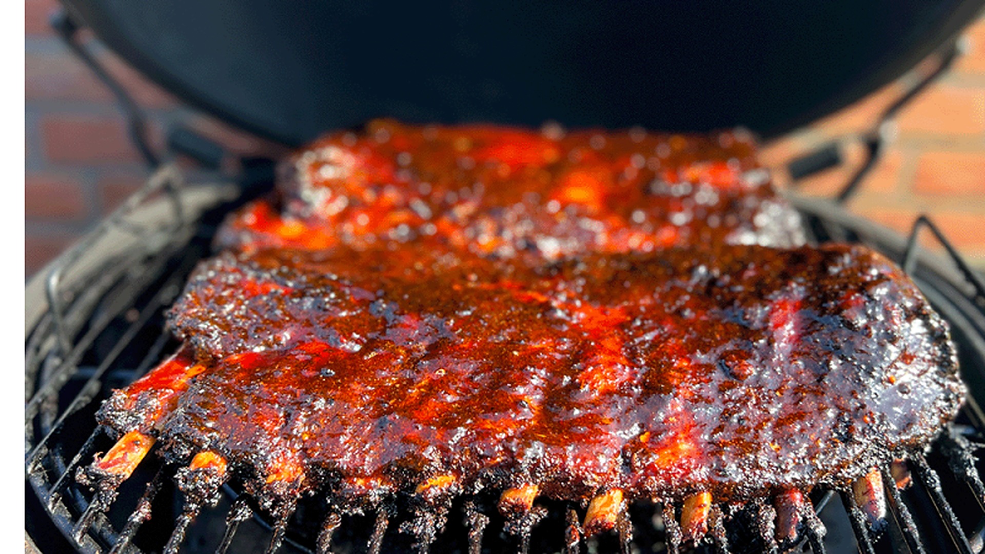 Grillkurse & BBQ-Erlebnisse im Ruhrgebiet Glasierte Ribs auf dem Grill bei 360° LAECKER – Grillkurse und BBQ-Erlebnisse im Ruhrgebiet